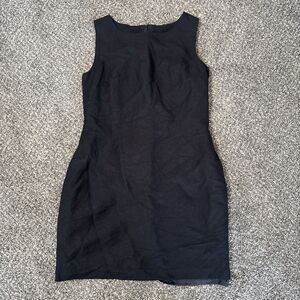 Jessica Howard Black Mini Sheath Dress With A Back Zip Closure Size 10